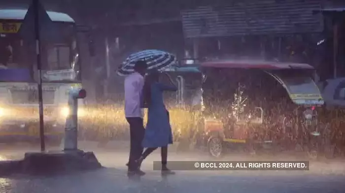 വരാനിരിക്കുന്നത് ശക്തമായ മഴയോ? ഈ ജില്ലകളിലേക്ക് മഴ എത്തും; ശനിയാഴ്ച മുതൽ യെല്ലോ അലേർട്ട്