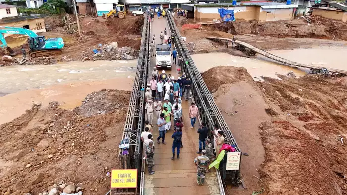 വയനാട്ടിൽ പുനരധിവാസം മൂന്ന് ഘട്ടങ്ങളിലായി; ദുരന്തബാധിത പ്രദേശങ്ങളുടെ ഭൂഘടന പഠിക്കാൻ ഉന്നതസംഘമെത്തും