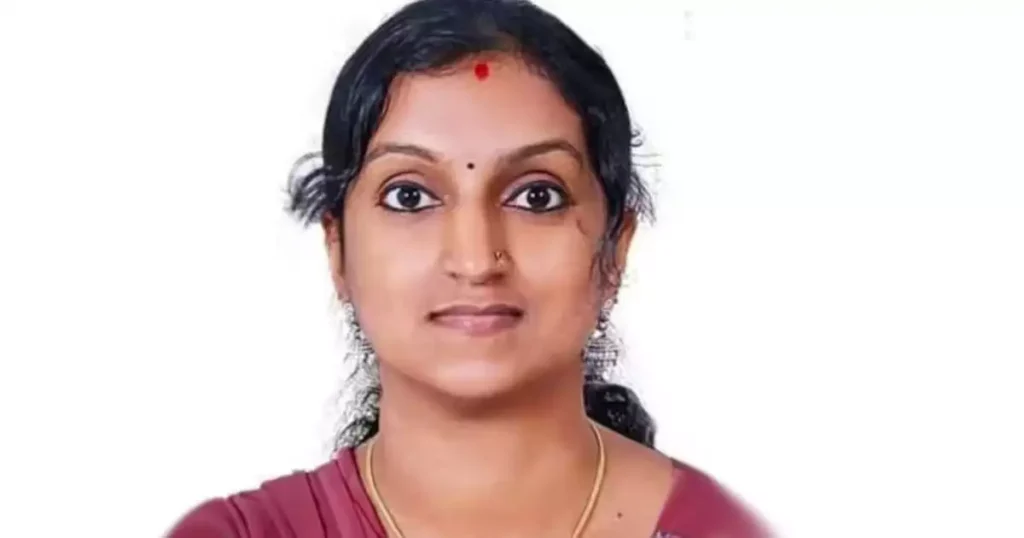 വേദനിച്ച് നിലവിളിച്ചിട്ടും കള്ളം പറയുകയാണെന്ന് പറഞ്ഞു, എന്തിനാണ് കീറി മുറിക്കുന്നതെന്ന് ചോദിച്ചു; ആശുപത്രിക്കെതിരെ കുടുംബം
