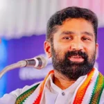 ‘ഇന്ന് 11 മണിക്ക് പറയാൻ പറ്റിയ ചില പഴഞ്ചൊല്ലുകൾ നൽകാമോ? തിരുവനന്തപുരത്ത് ഒരാൾക്ക് വേണ്ടി അർജന്റാണ്’; മുഖ്യമന്ത്രിയെ പരിഹസിച്ച് വിടി ബൽറാമിന്റെ പോസ്റ്റ്