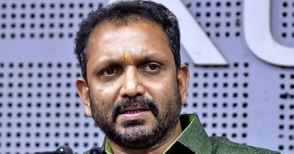 ‘വലിയ കസേരകൾ കിട്ടട്ടെ, സന്ദീപ് വാര്യർ ബലിദാനികളെ വഞ്ചിച്ചു’; കോൺഗ്രസ്സ് പ്രവേശനത്തിൽ പരിഹസിച്ച് കെ സുരേന്ദ്രൻ