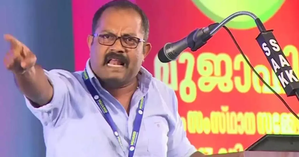 ‘തങ്ങളുടെ മെക്കിട്ട് കയറിയാൽ കൈ കെട്ടി നോക്കിനിൽക്കില്ല, പിണറായി വിജയൻ സംഘി’; മുഖ്യമന്ത്രിക്ക് മറുപടിയുമായി കെഎം ഷാജി