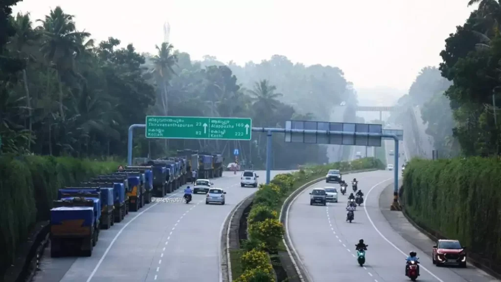 തിരുവനന്തപുരം നഗരത്തിലെ എല്ലാ സംസ്ഥാന സര്‍ക്കാര്‍ ഓഫീസുകള്‍ക്കും വിദ്യാഭ്യാസ സ്ഥാപനങ്ങള്‍ക്കും ഇന്ന് അവധി; കരിക്കാമന്‍കോഡ് വാര്‍ഡില്‍ പത്തിനും അവധി